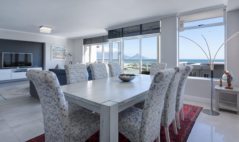 Gatsby Glam Dining Room